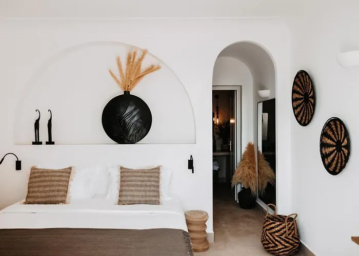 Le Cote Oia