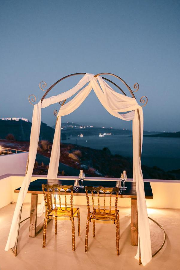 Le Cote Oia